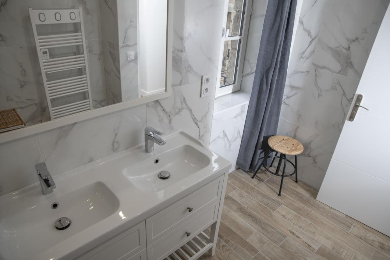 Appartamento Triplex 110 M2 Centre Historique Avec Jacuzzi Dinan Esterno foto